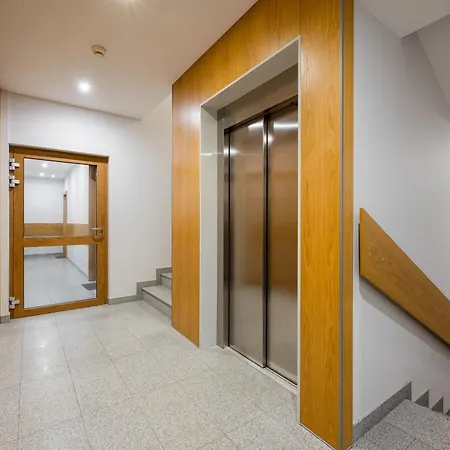 Apartmán Praga Lochowska Deluxe By Bookinghost