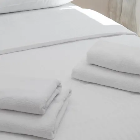 Praga Lochowska Deluxe By Bookinghost